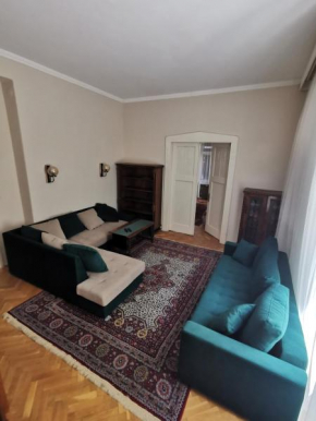 Antikvilla Apartman